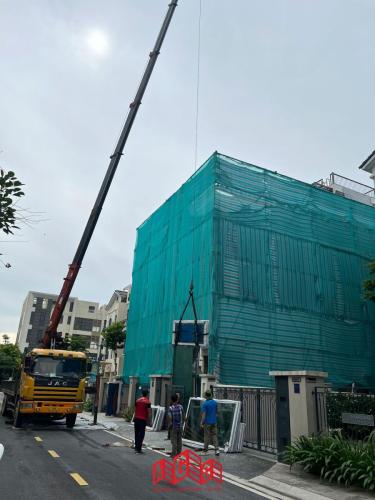 2f26d94e1d45b81be154