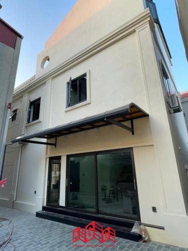 e8c3b322a4cc1f9246dd