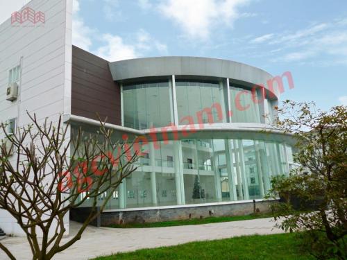 Showroom ô tô Hưng Yên