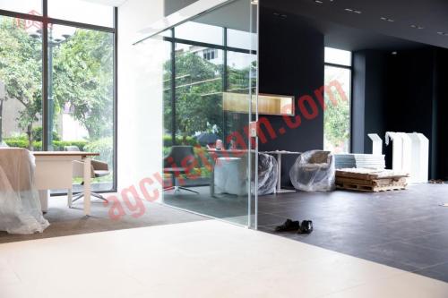 Showroom ô tô JAGUAR Lê Văn Lương