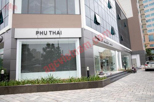 Showroom ô tô JAGUAR Lê Văn Lương