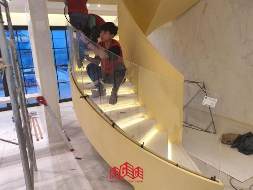 016306ca48129c4cc503