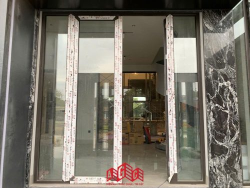 4412395044467551400-1